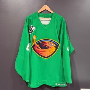 Atlanta Thrashers St Patrick’s Day Rare Green Hockey Jersey Autographed 56